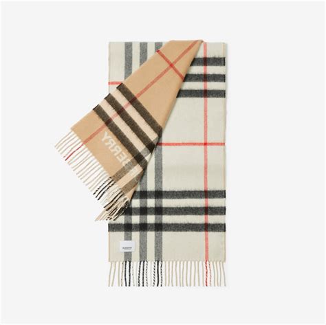 40650771 burberry|Contrast Check Cashmere Scarf in Archive beige/black.